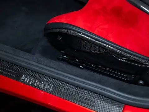 Ferrari 12Cilindri, I 2025 — миниатюра 3