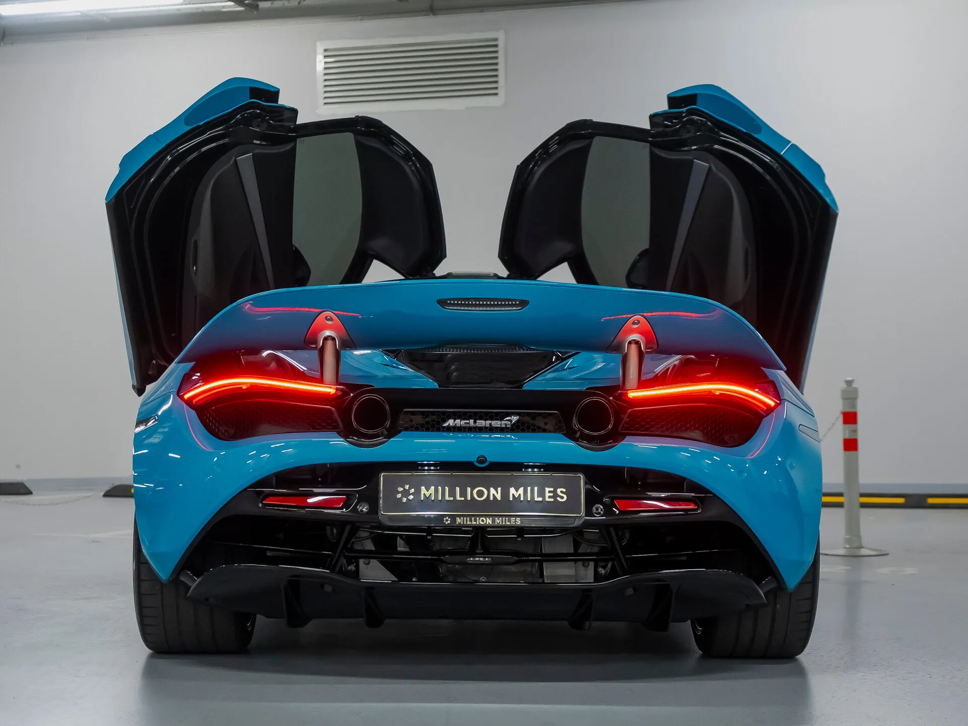 McLaren 720S, I 2019 фото 4