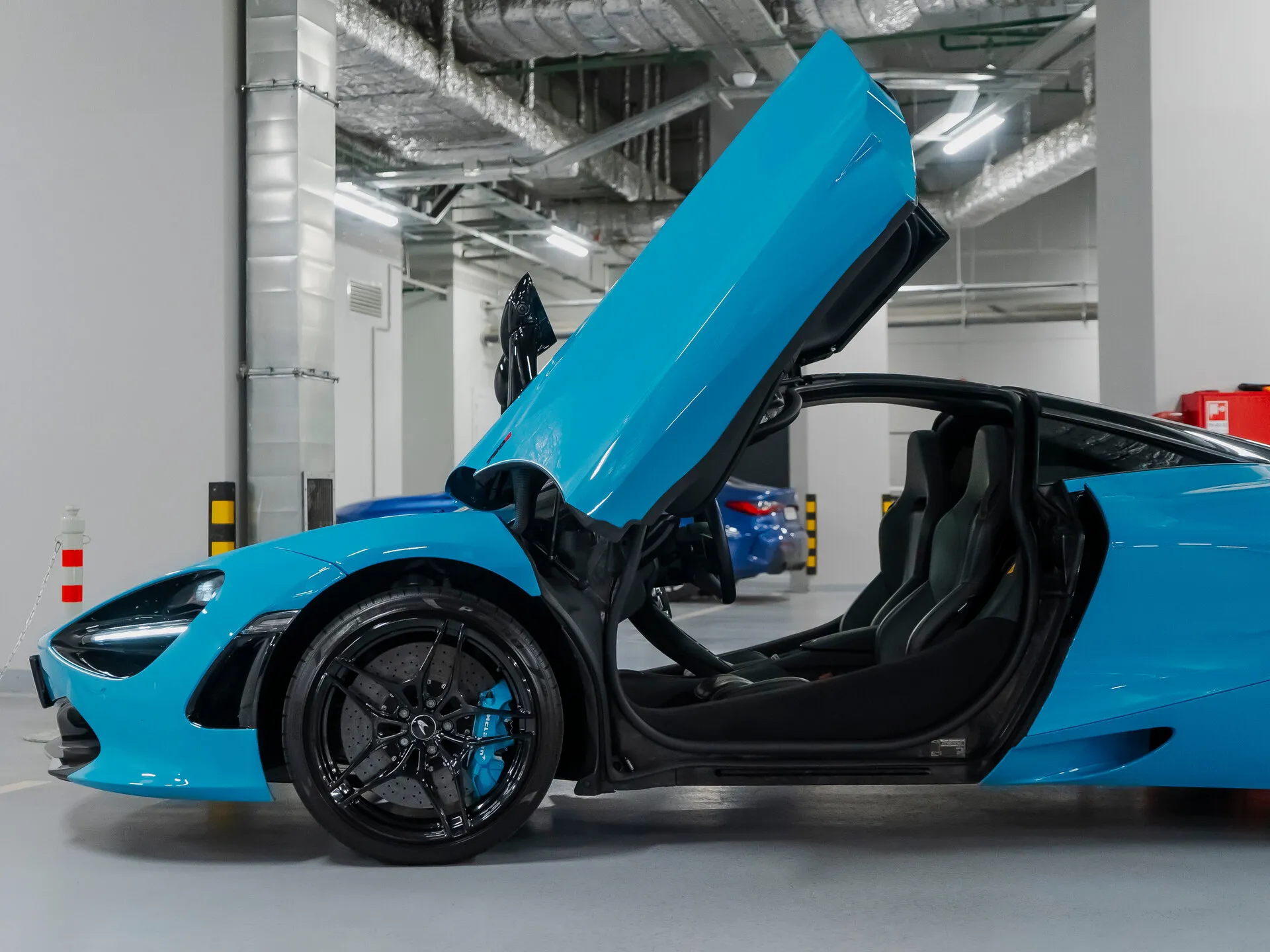 McLaren 720S, I 2019 фото 8