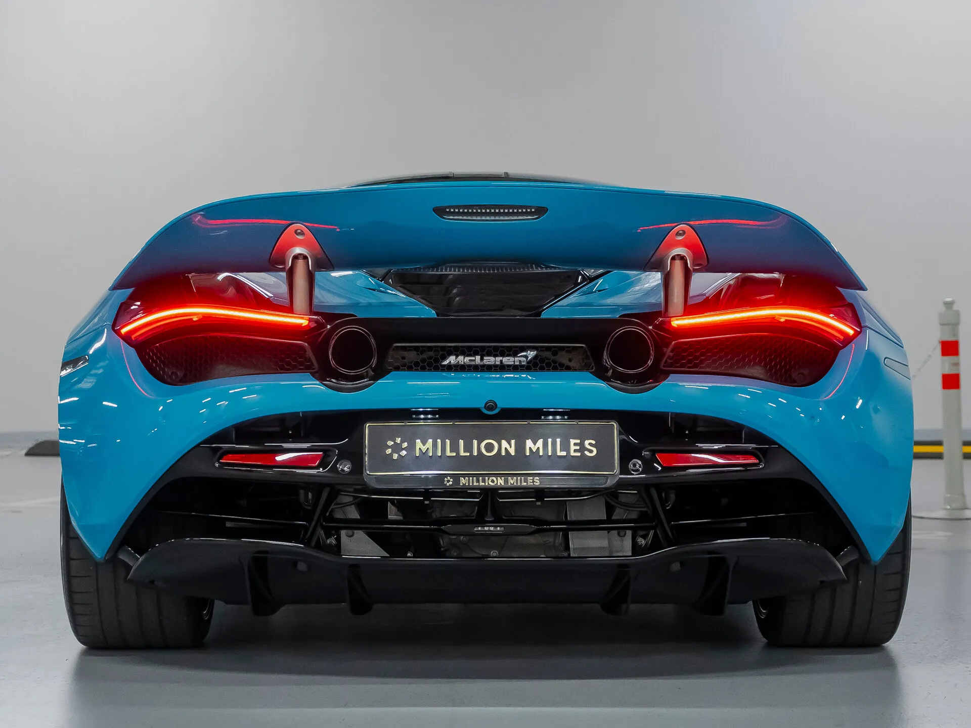 McLaren 720S, I 2019 фото 9