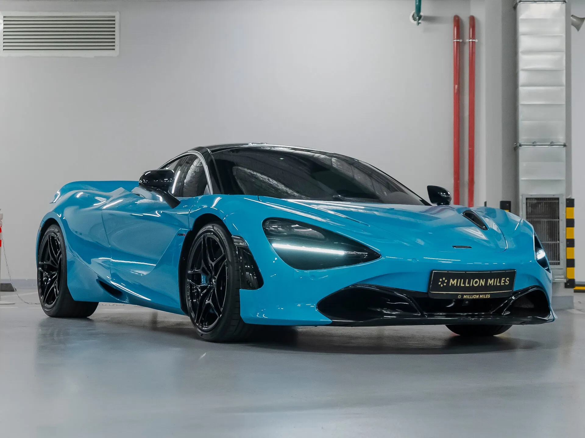 McLaren 720S, I 2019 фото 10