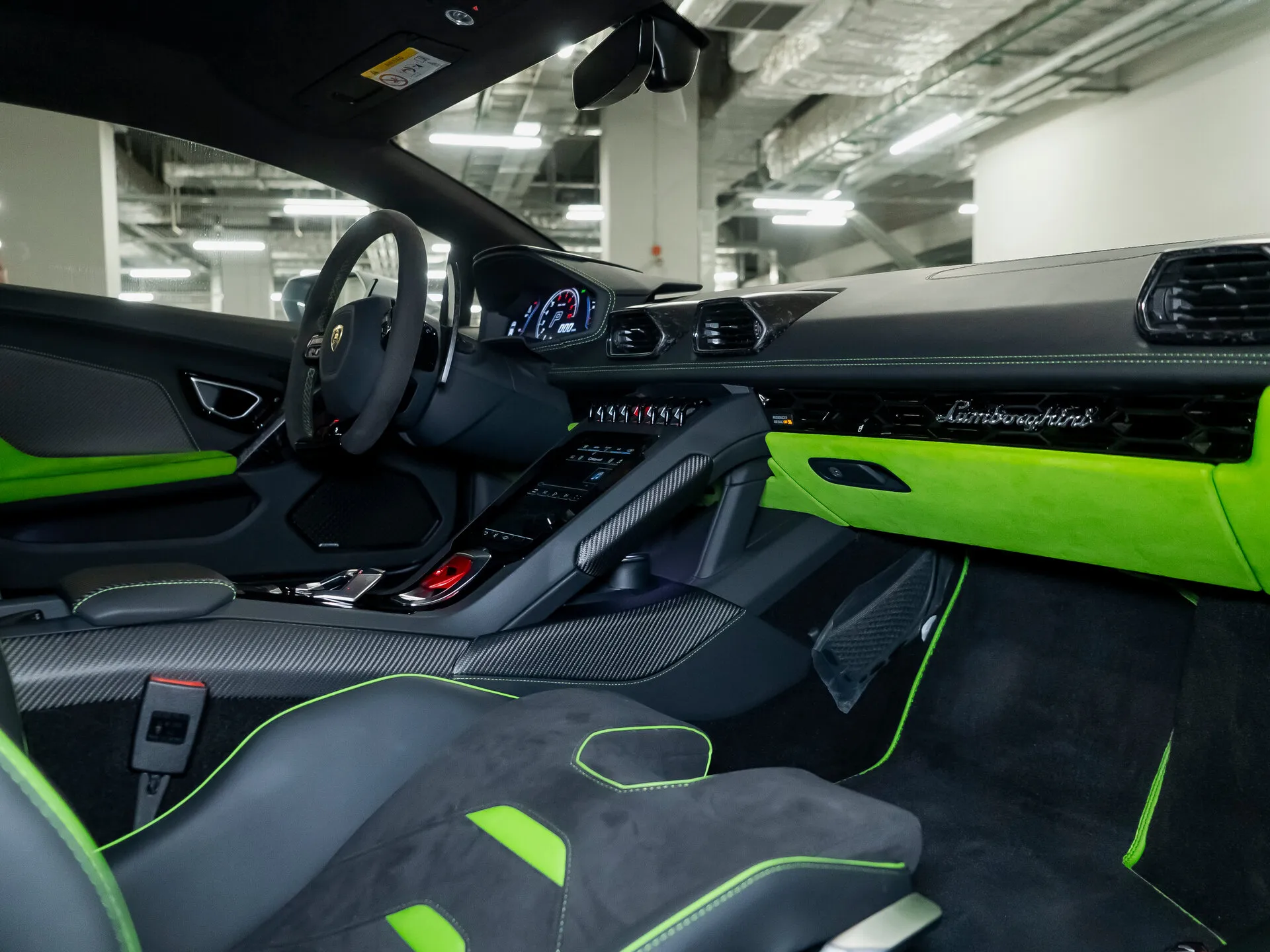 Lamborghini Huracán, I Рестайлинг 2021 фото 3