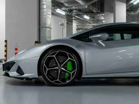 Lamborghini Huracán, I Рестайлинг 2021 — миниатюра 10