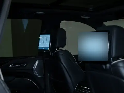 Cadillac Escalade, V 2021 — миниатюра 8