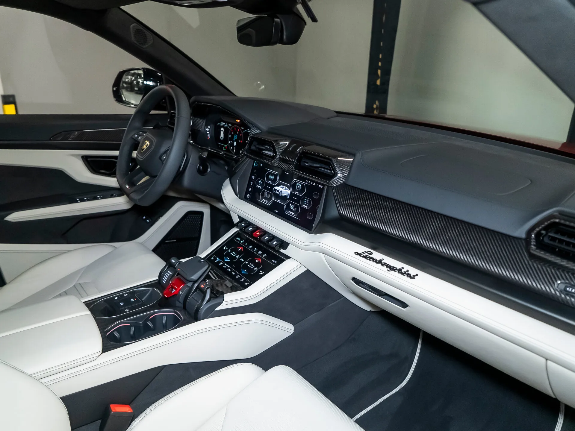 Lamborghini Urus, I Рестайлинг 2025 фото 5