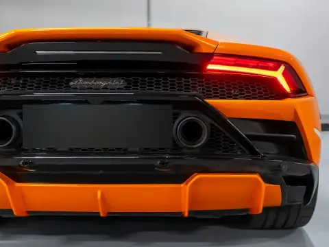 Lamborghini Huracán, I Рестайлинг 2020 — миниатюра 5