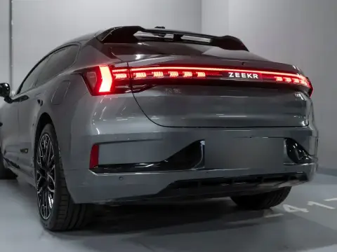 Zeekr 001, I 2023 — миниатюра 8