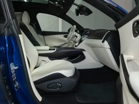 Aston Martin DBX, I 2021 — миниатюра 8