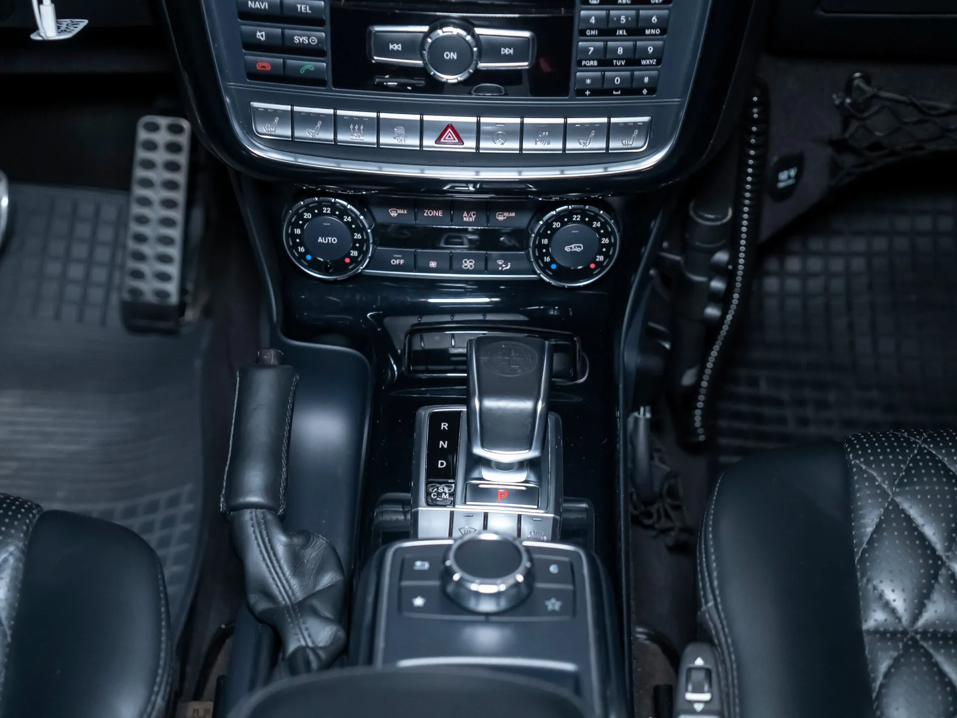 Mercedes-Benz G-Класс AMG 63 AMG, I (W463) Рестайлинг 3 2015 фото 2