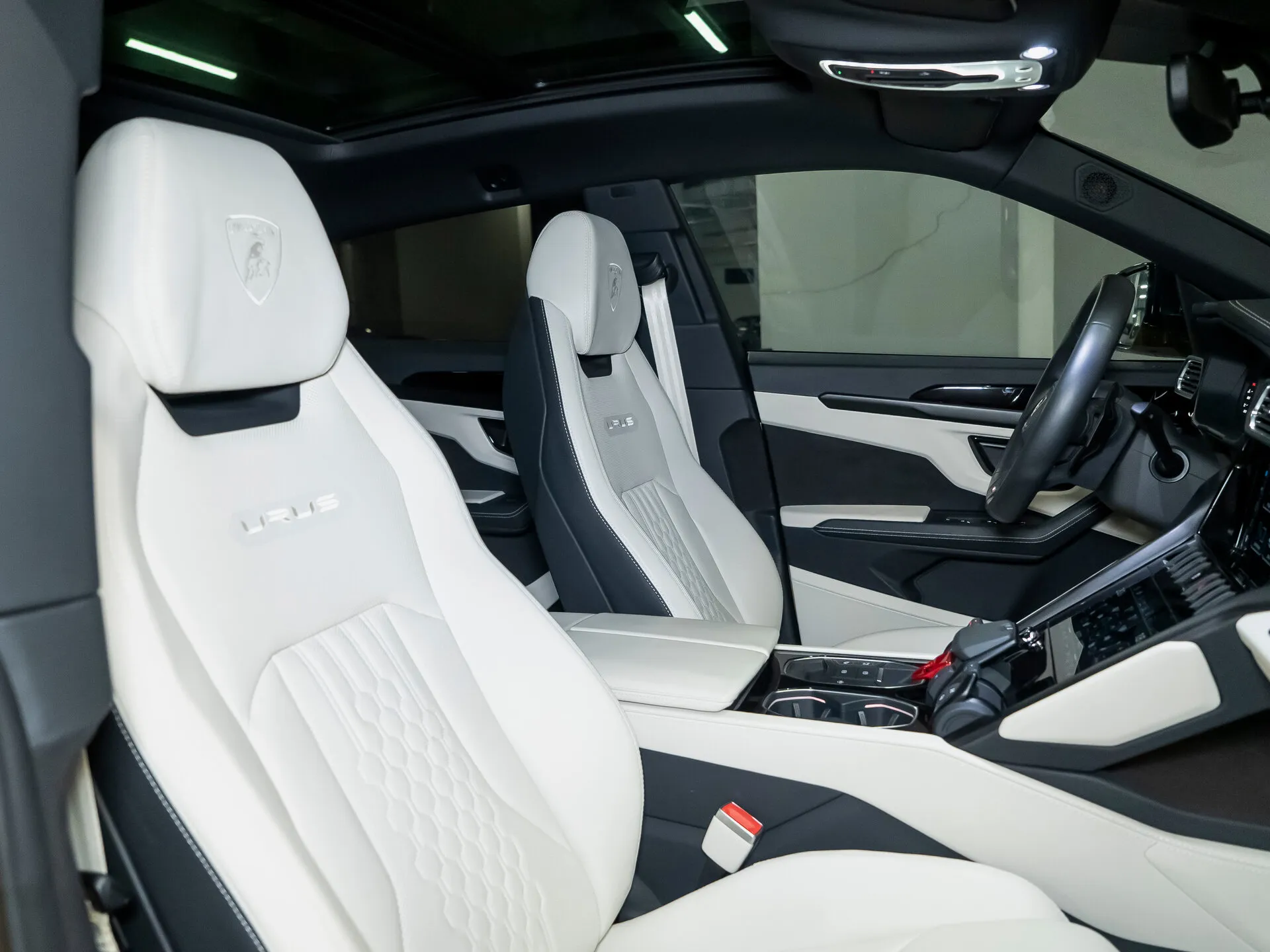 Lamborghini Urus, I Рестайлинг 2023 фото 9