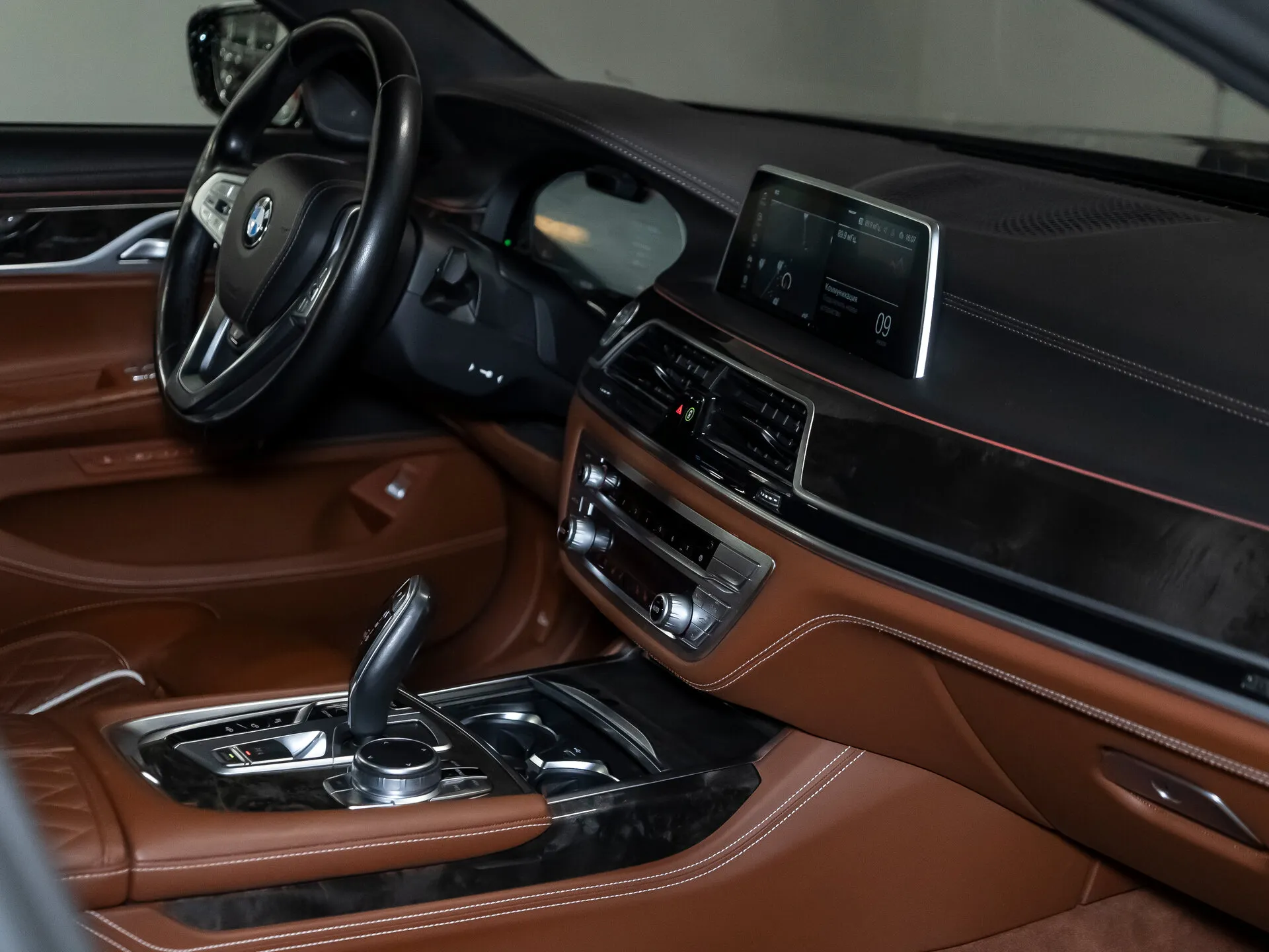BMW 7 Серии, Vi (G11/G12) Рестайлинг 2019
