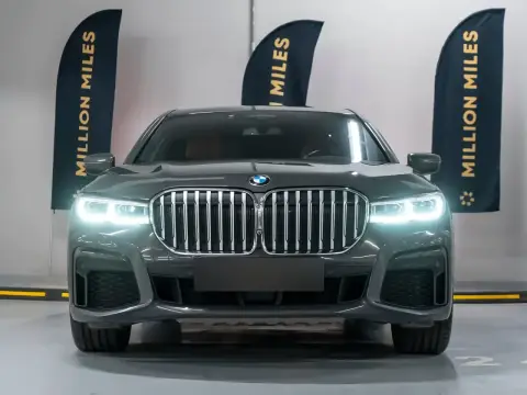 BMW 7 Серии, Vi (G11/G12) Рестайлинг 2019 — миниатюра 4