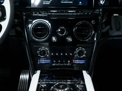 Rolls-Royce Cullinan, I Рестайлинг 2025 — миниатюра 2