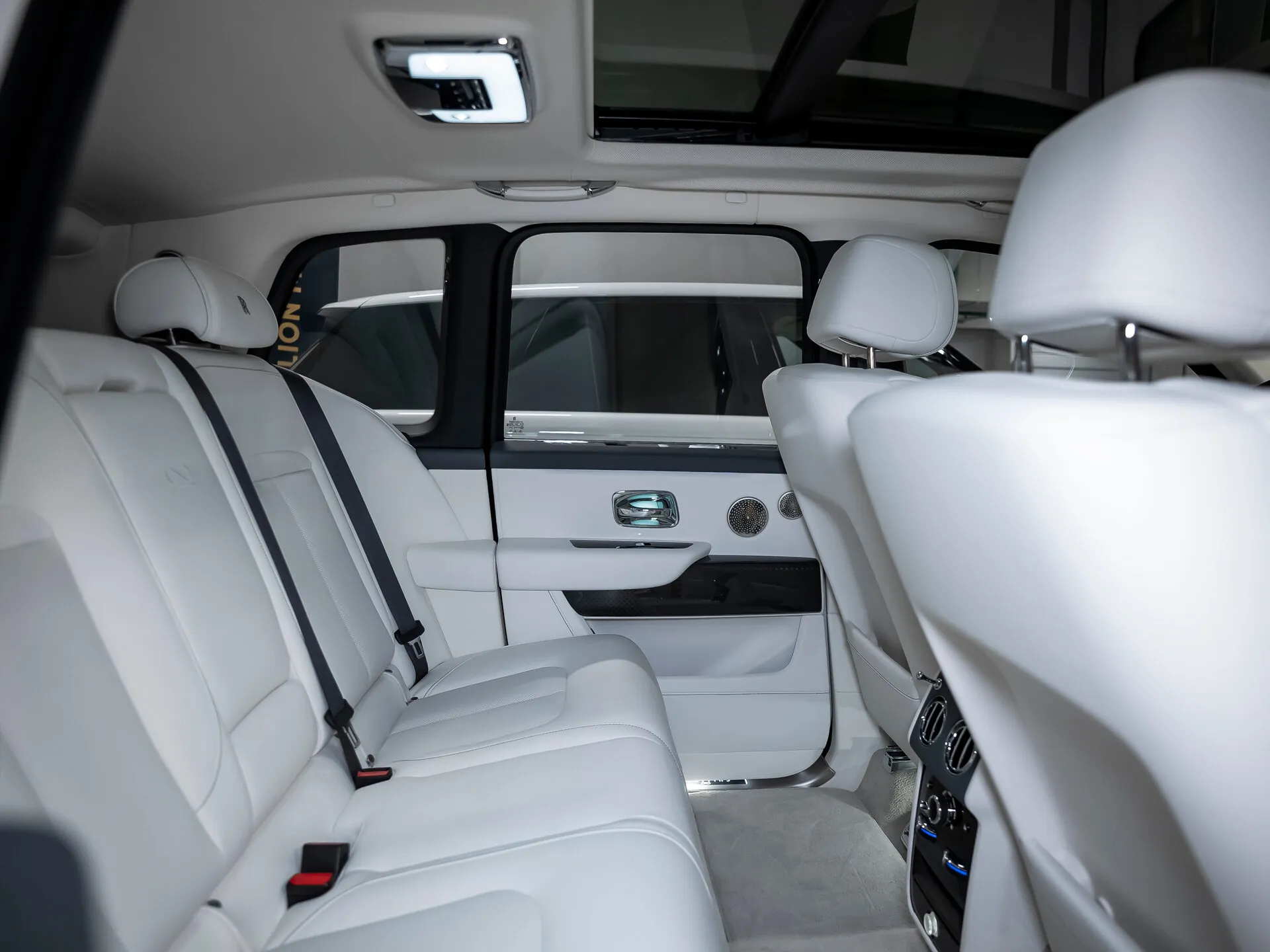 Rolls-Royce Cullinan, I Рестайлинг 2025 фото 10