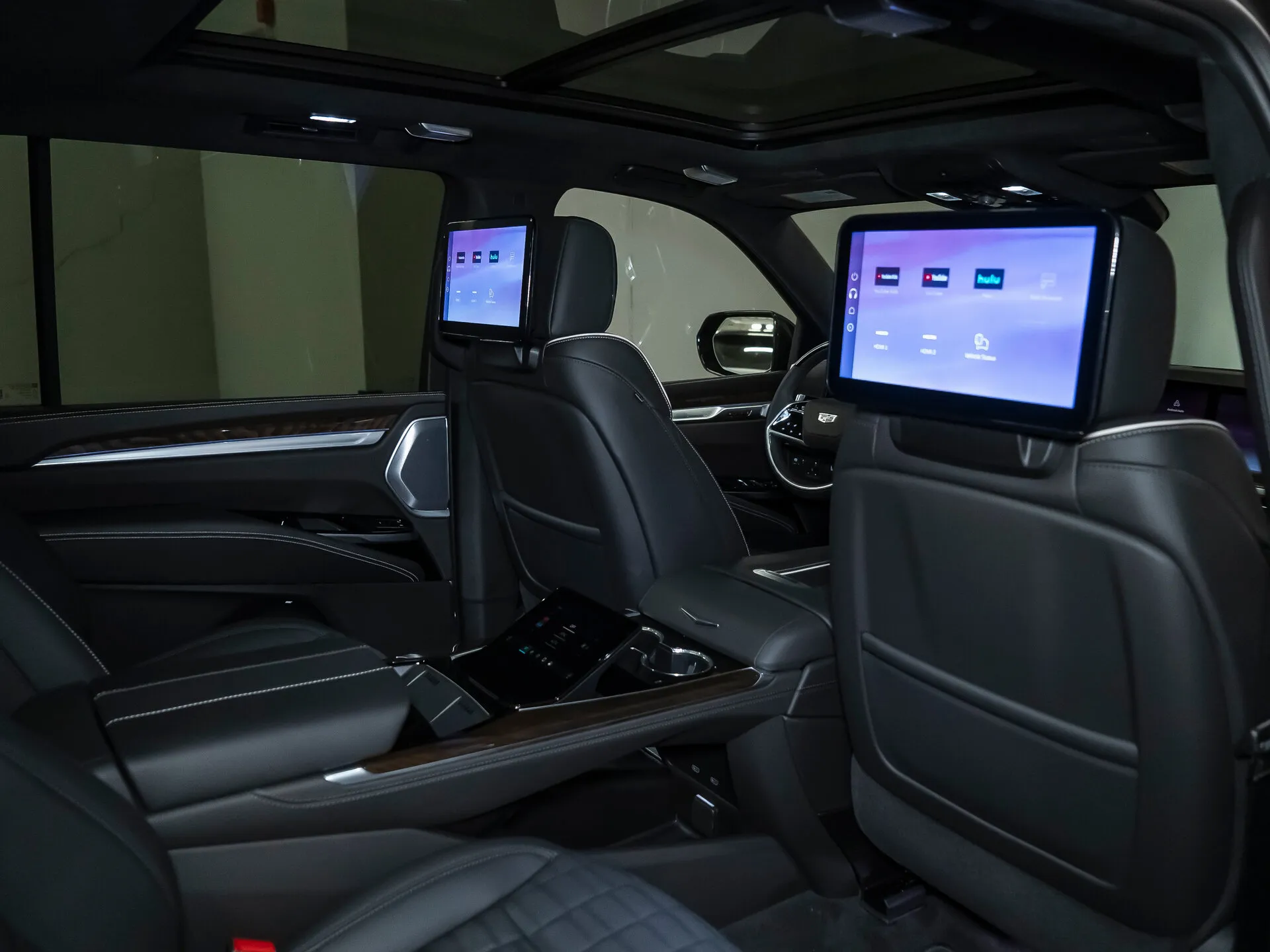 Cadillac Escalade Esv, V Рестайлинг 2025 фото 2