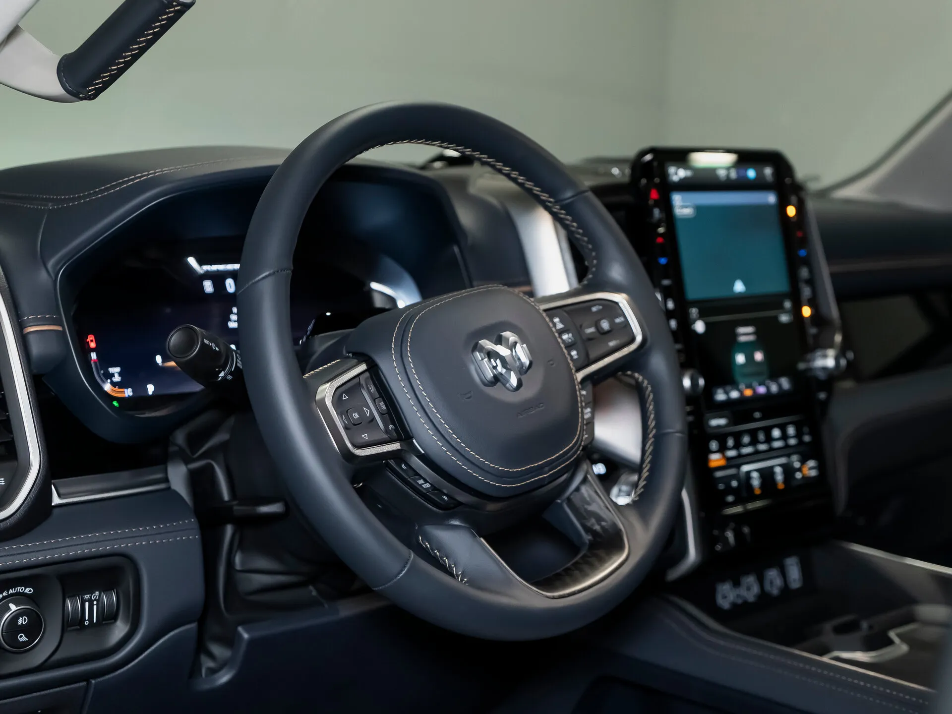 RAM 1500, V Рестайлинг 2025