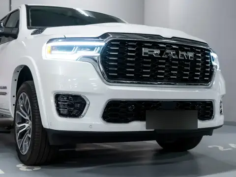 RAM 1500, V Рестайлинг 2025 — миниатюра 5