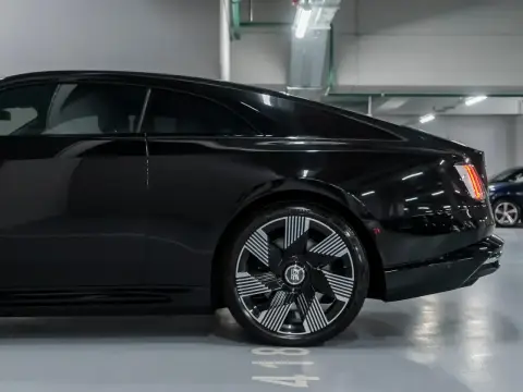 Rolls-Royce Spectre, I 2023 — миниатюра 6