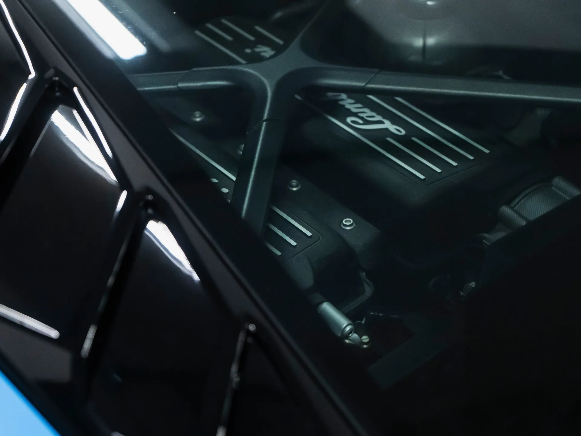 Lamborghini Huracán, I Рестайлинг 2022 фото 10