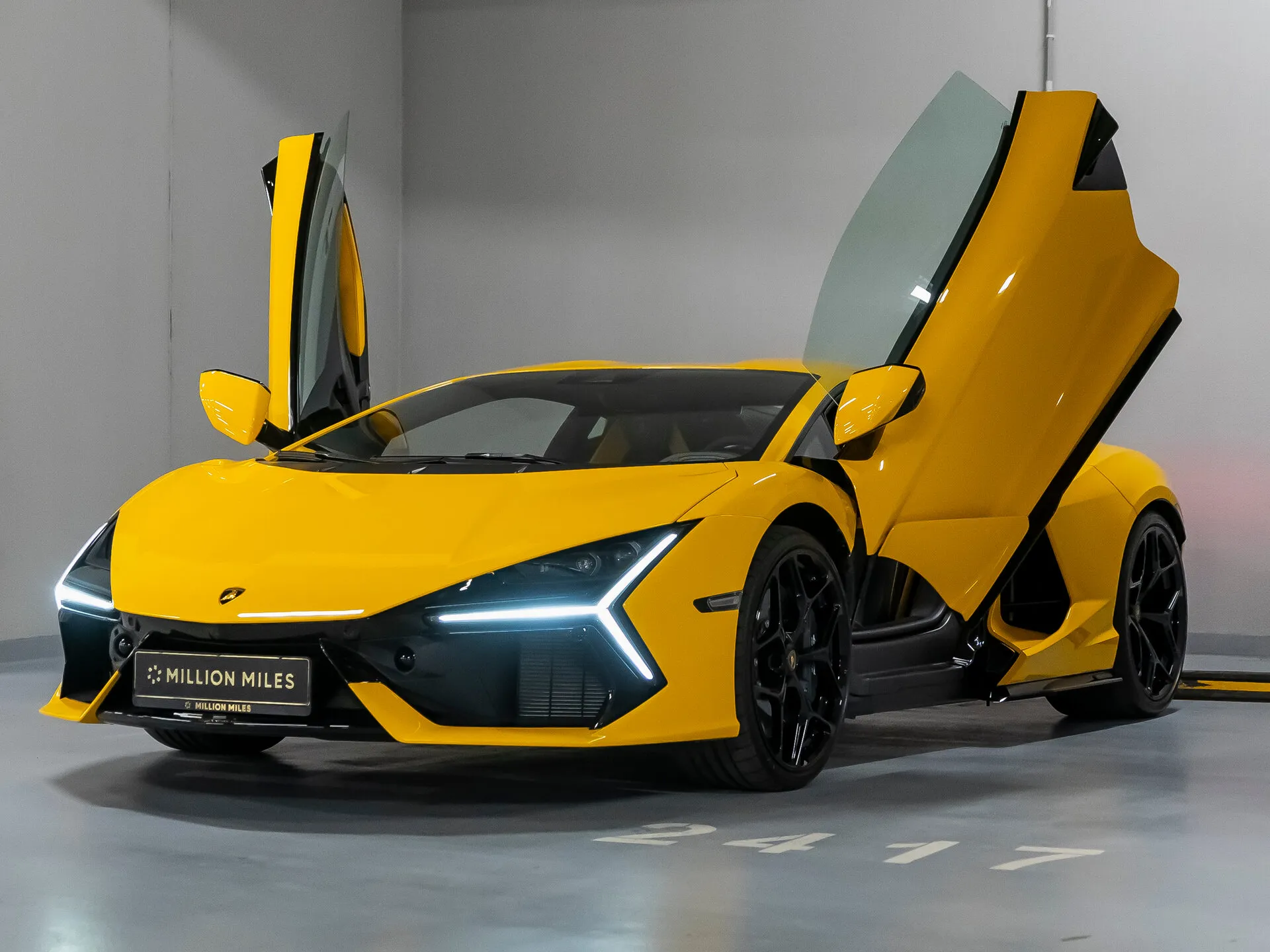 Lamborghini Revuelto, I 2025 фото 3