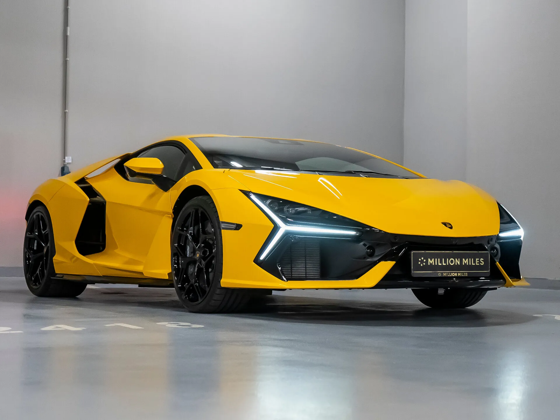 Lamborghini Revuelto, I 2025 фото 8