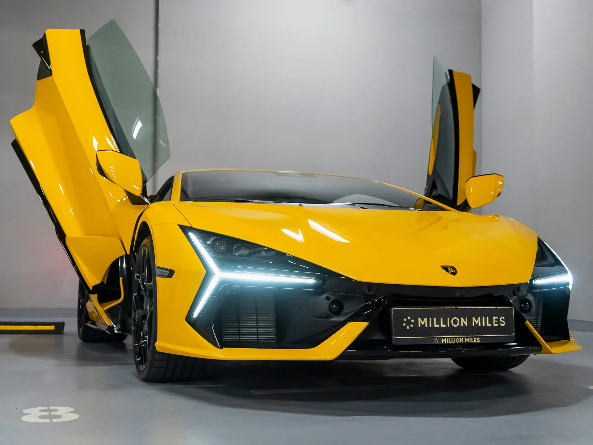 Lamborghini Revuelto, I 2025 фото 10