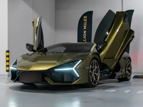 Lamborghini Revuelto, I 2025 — миниатюра 8