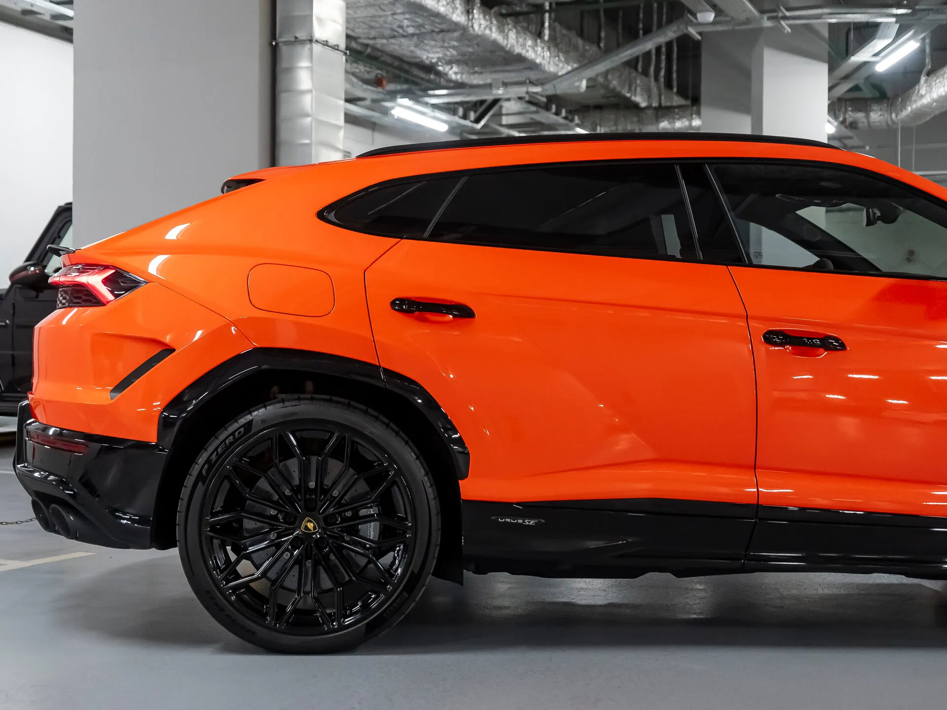 Lamborghini Urus Se, I Рестайлинг 2025 фото 9