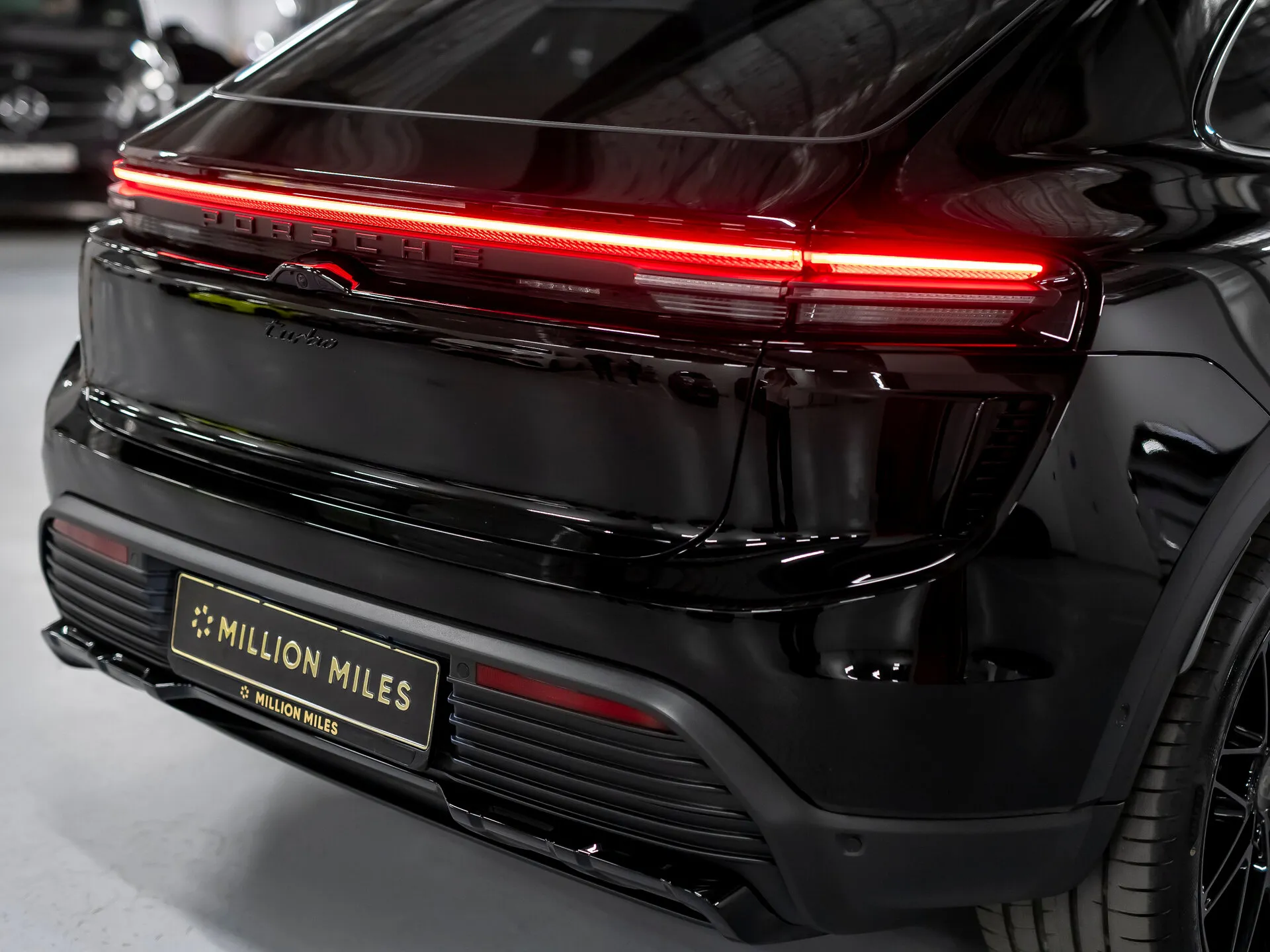 Porsche Macan Turbo, Ii 2025 фото 9