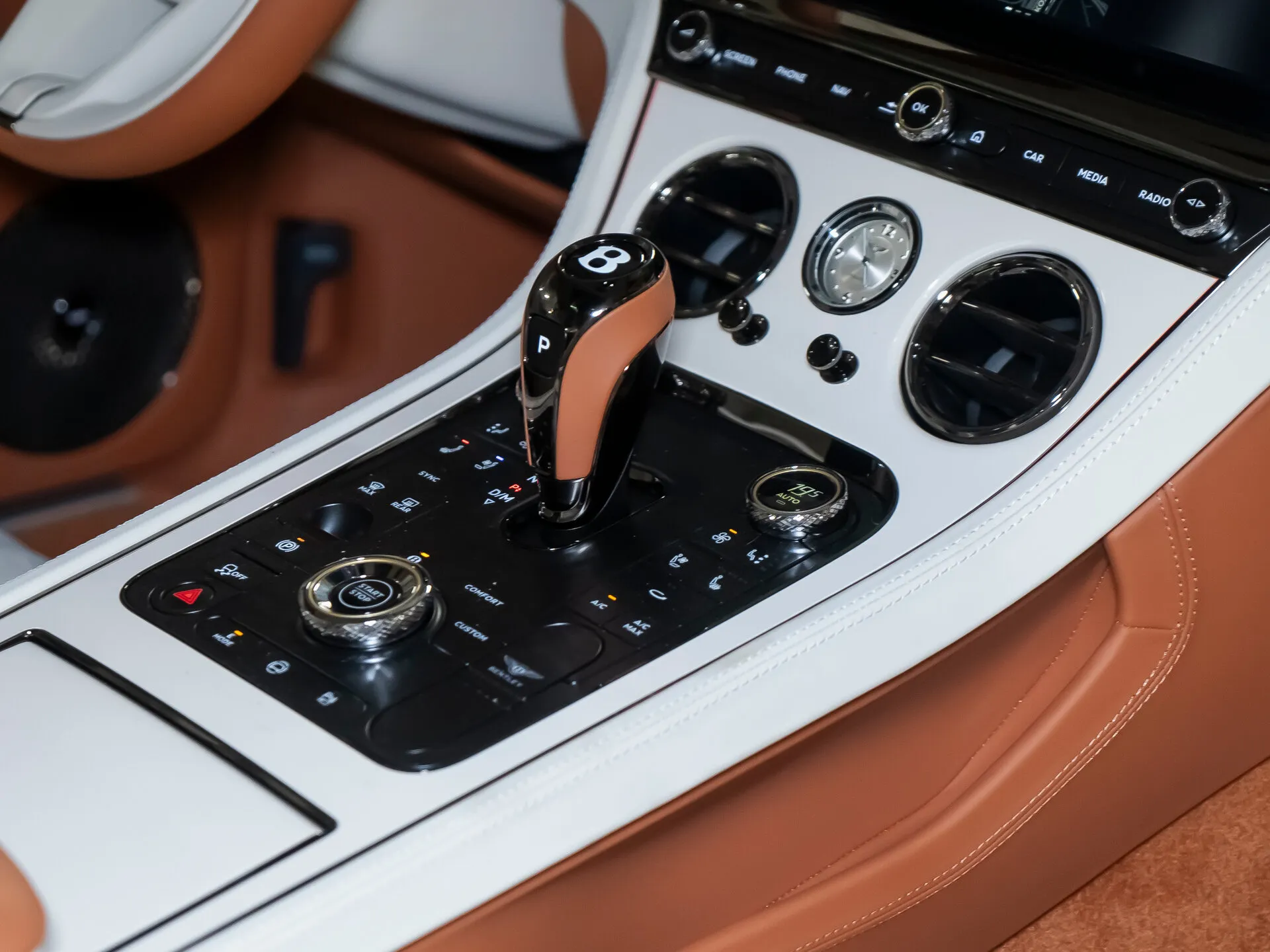 Bentley Continental GT, Iv 2025 фото 10