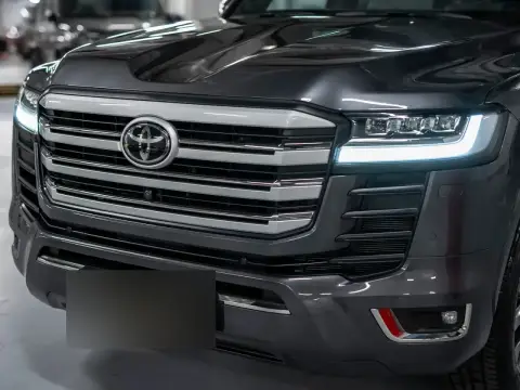 Toyota Land Cruiser, 300 Series 2024 — миниатюра 5