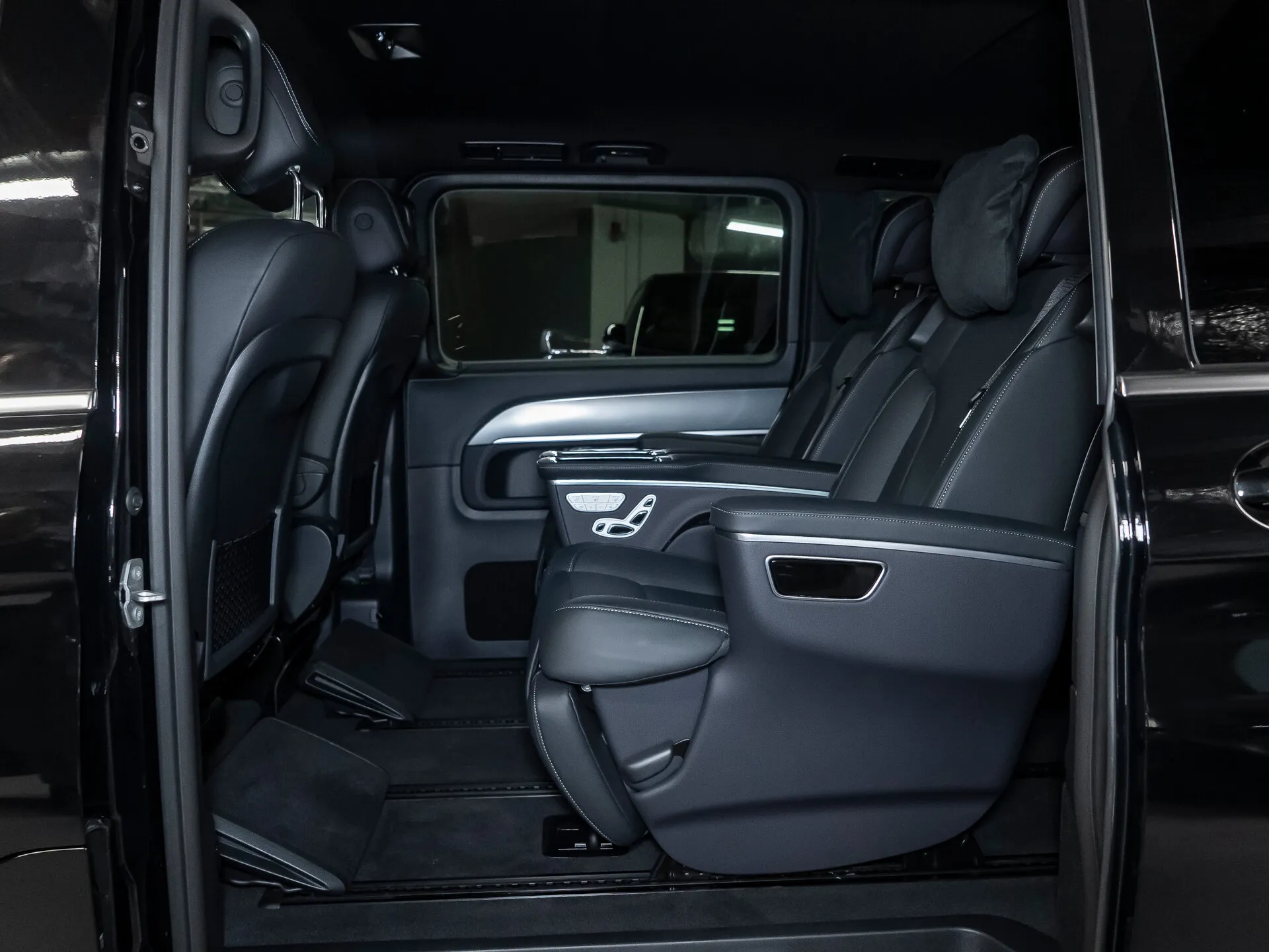 Mercedes-Benz V-Класс, Iii (W447) Рестайлинг 2 2024