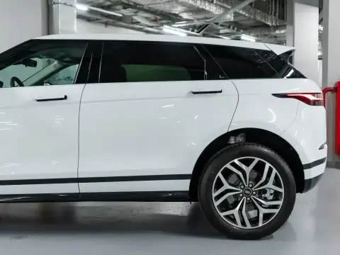 Land Rover Range Rover Evoque Long, Ii Рестайлинг 2024 — миниатюра 5