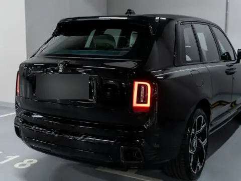 Rolls-Royce Cullinan Black Badge, I Рестайлинг 2025 — миниатюра 2