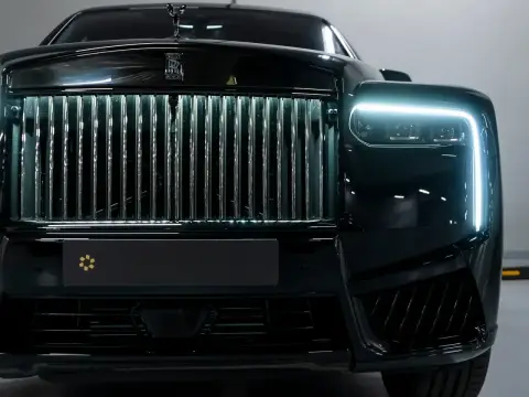 Rolls-Royce Cullinan Black Badge, I Рестайлинг 2025 — миниатюра 10