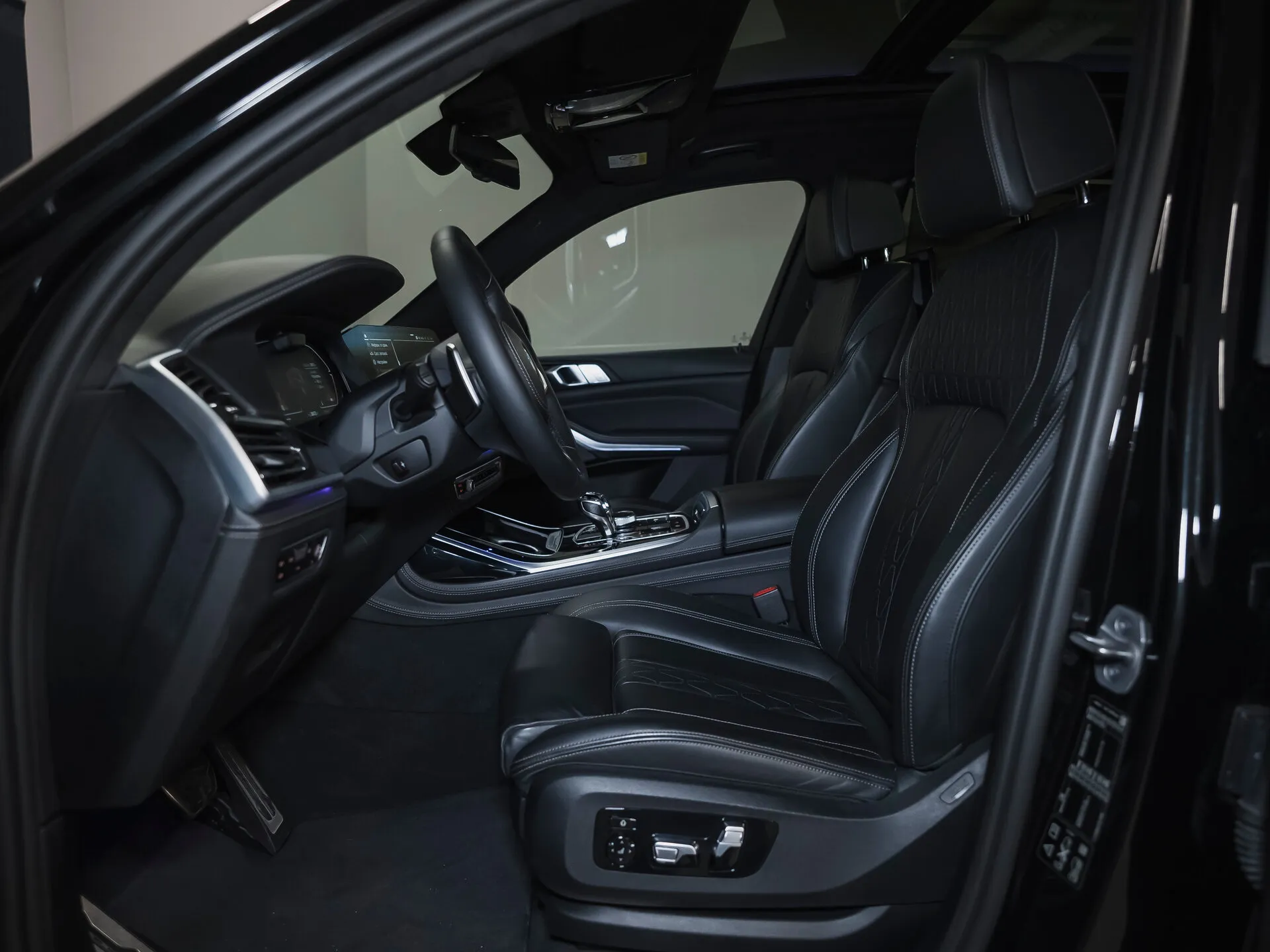 BMW X7 40D, I (G07) 2021 фото 8