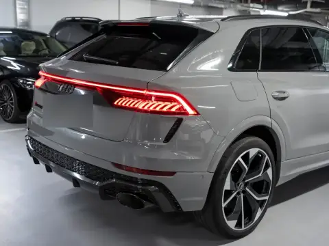 Audi RS Q8, I 2022 — миниатюра 9