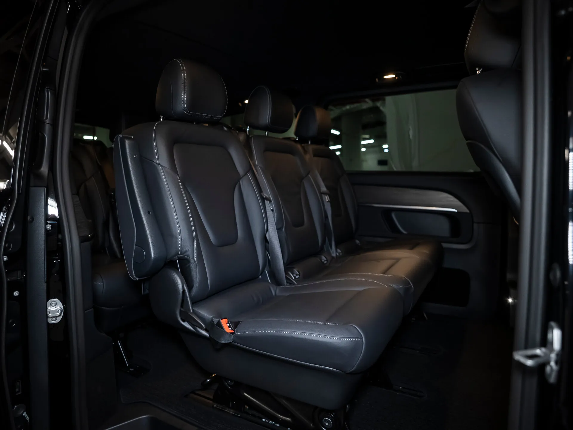 Mercedes-Benz V-Класс, Iii (W447) Рестайлинг 2 2024 фото 3