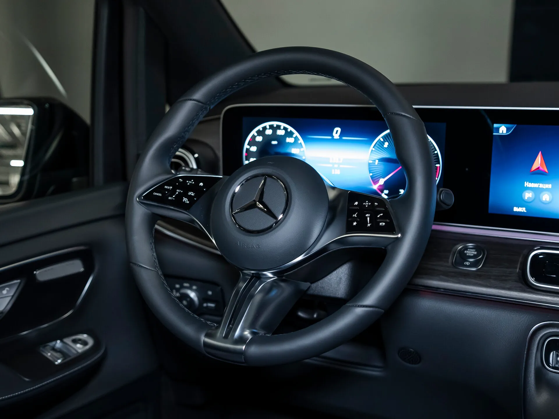 Mercedes-Benz V-Класс, Iii (W447) Рестайлинг 2 2024 фото 8