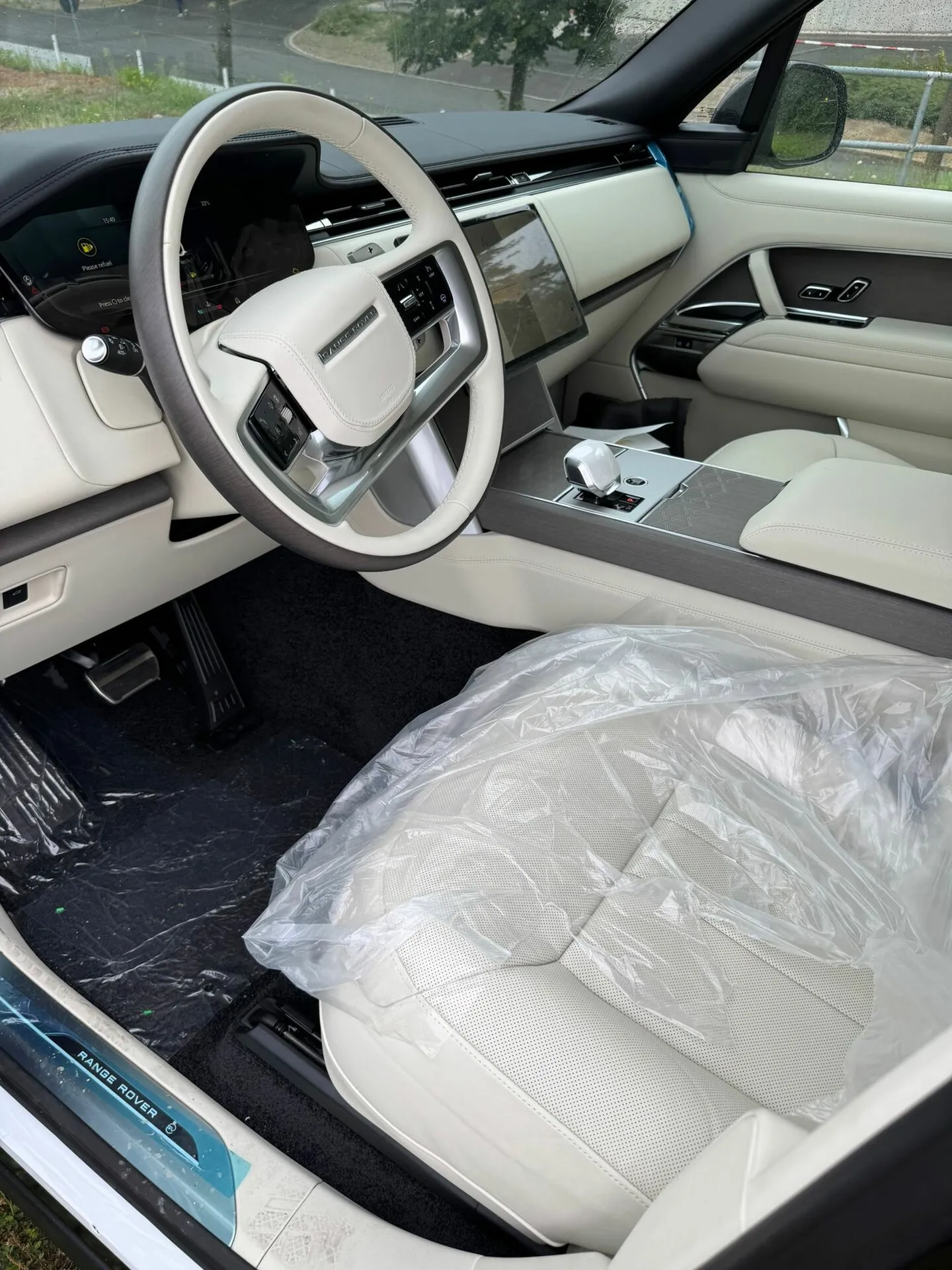 Land Rover Range Rover Long, V 2025 фото 2