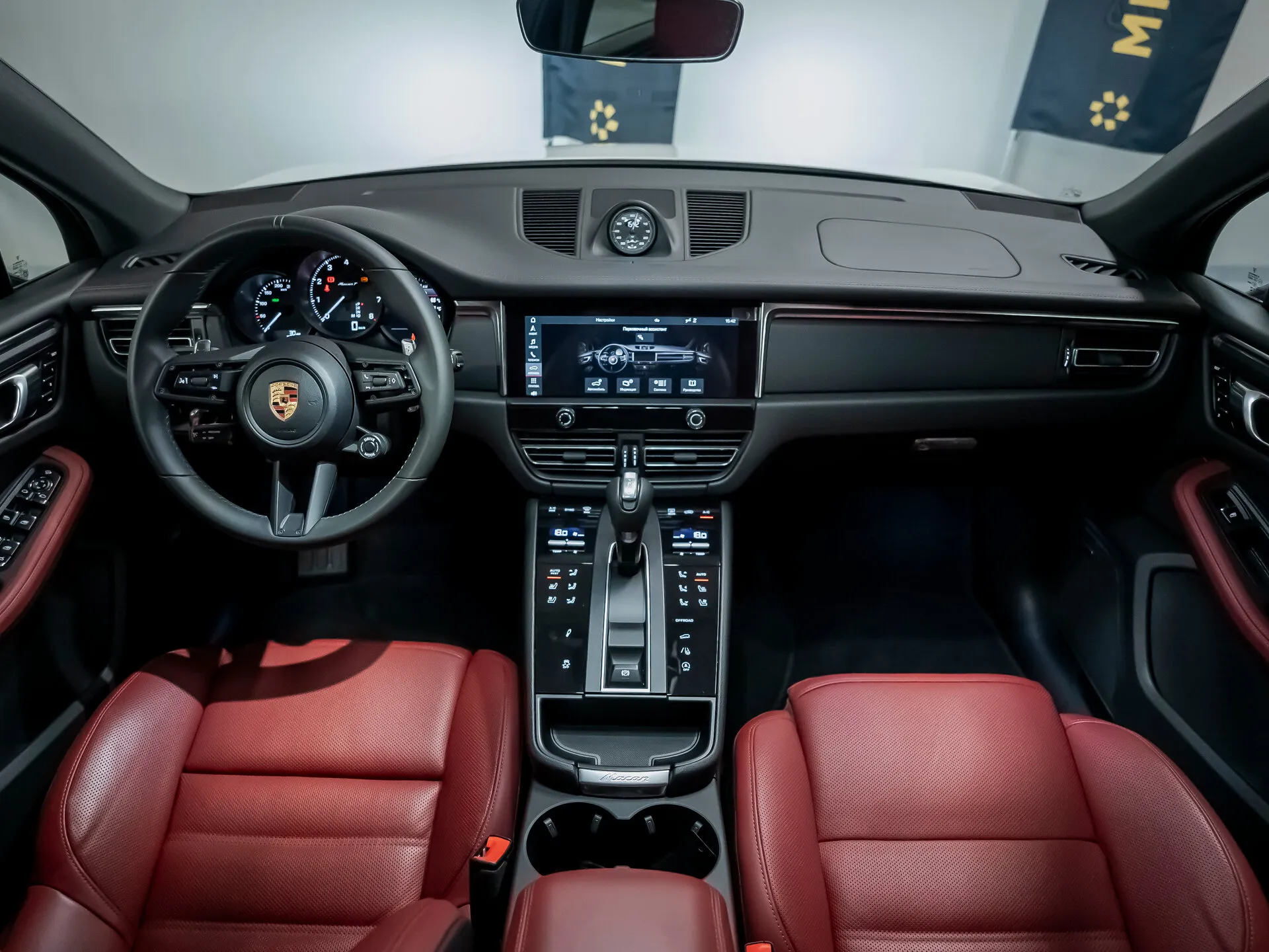 Porsche Macan, I Рестайлинг 2 2024 фото 8