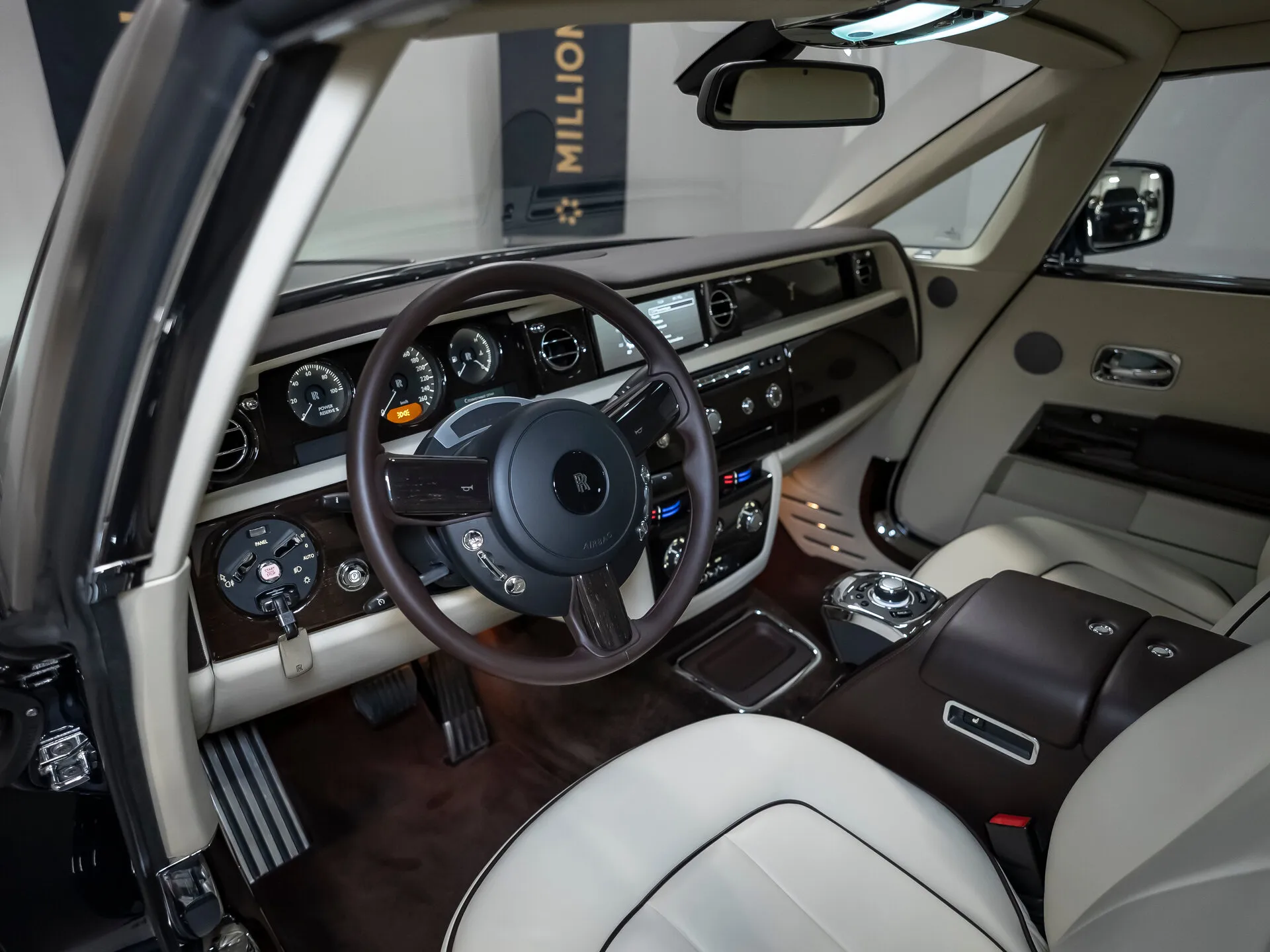 Rolls-Royce Phantom, Vii Рестайлинг (Series Ii) 2013 фото 5