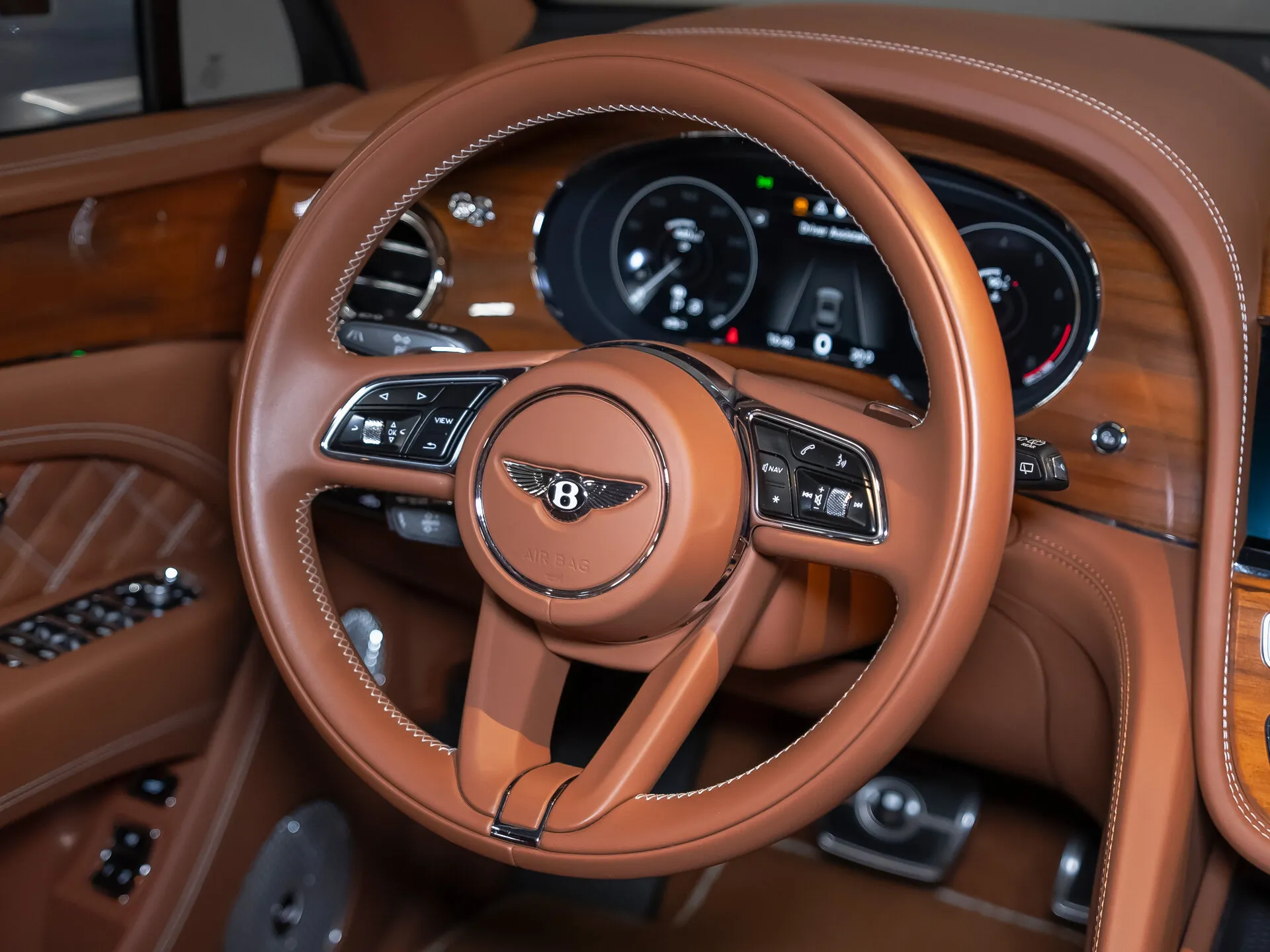 Bentley Bentayga, I Рестайлинг 2022 фото 5