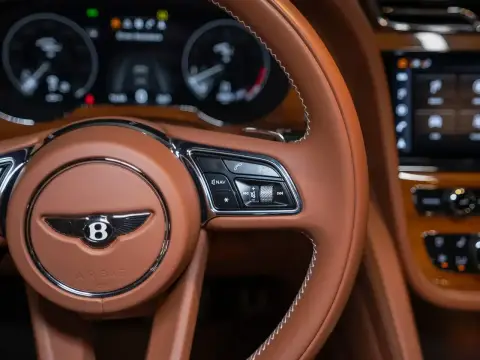 Bentley Bentayga, I Рестайлинг 2022 — миниатюра 9