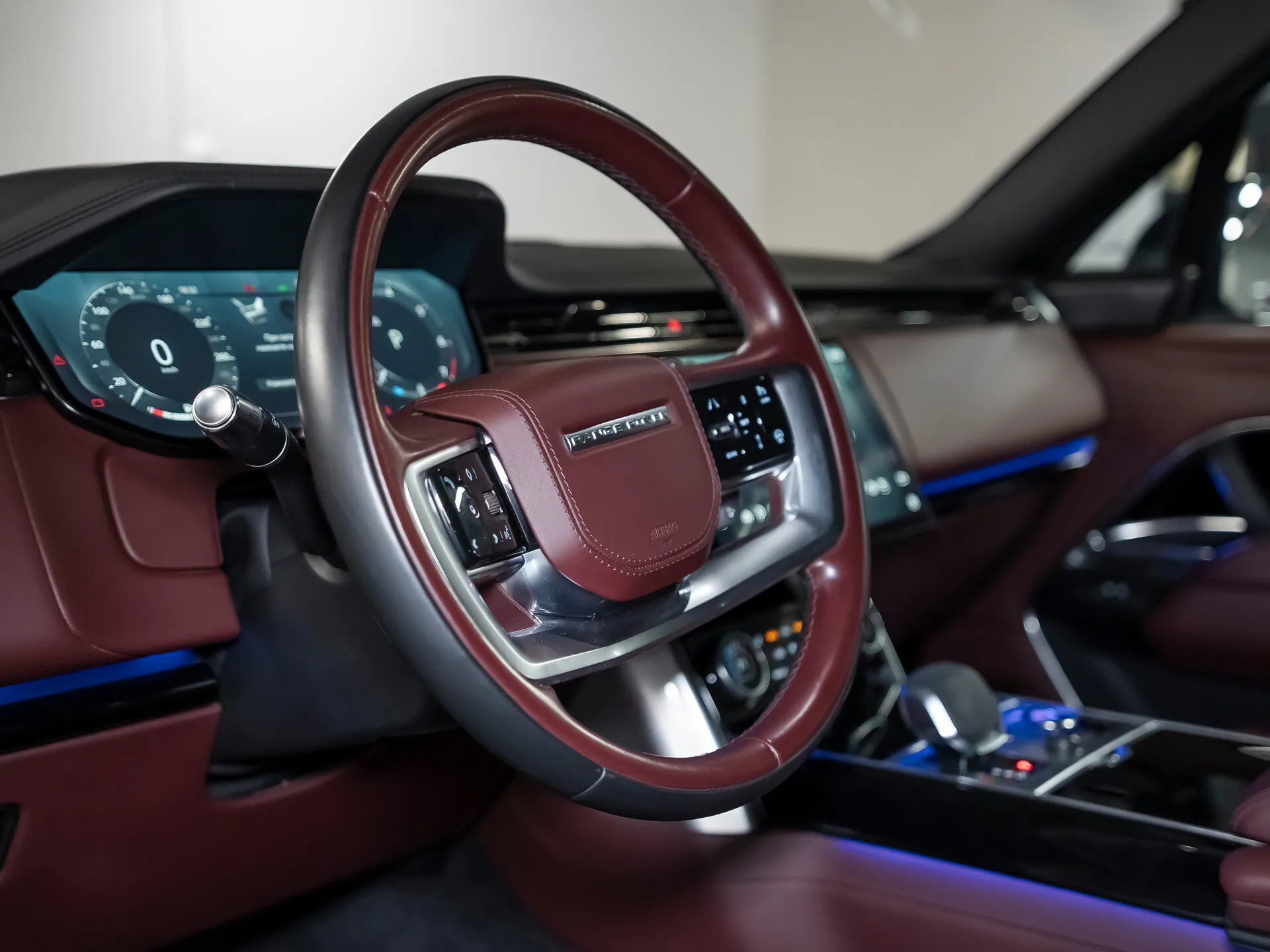 Land Rover Range Rover, V 2023 фото 10