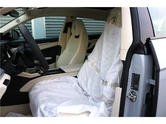 Lamborghini Urus Se, I Рестайлинг 2025 фото 5