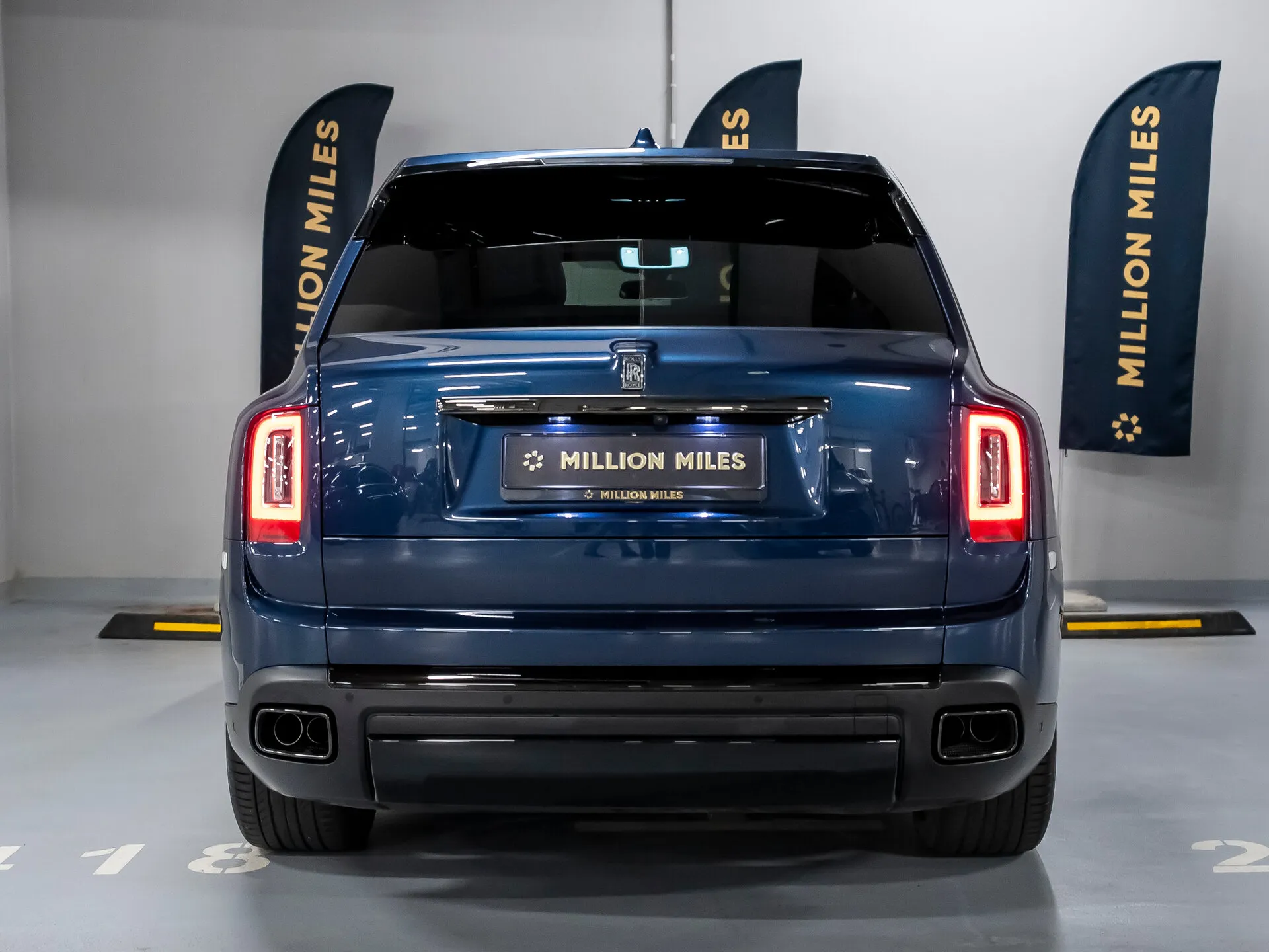 Rolls-Royce Cullinan Black Badge, I 2021 фото 3