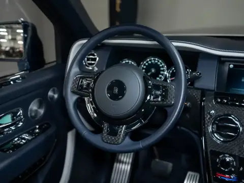 Rolls-Royce Cullinan Black Badge, I 2021 — миниатюра 10