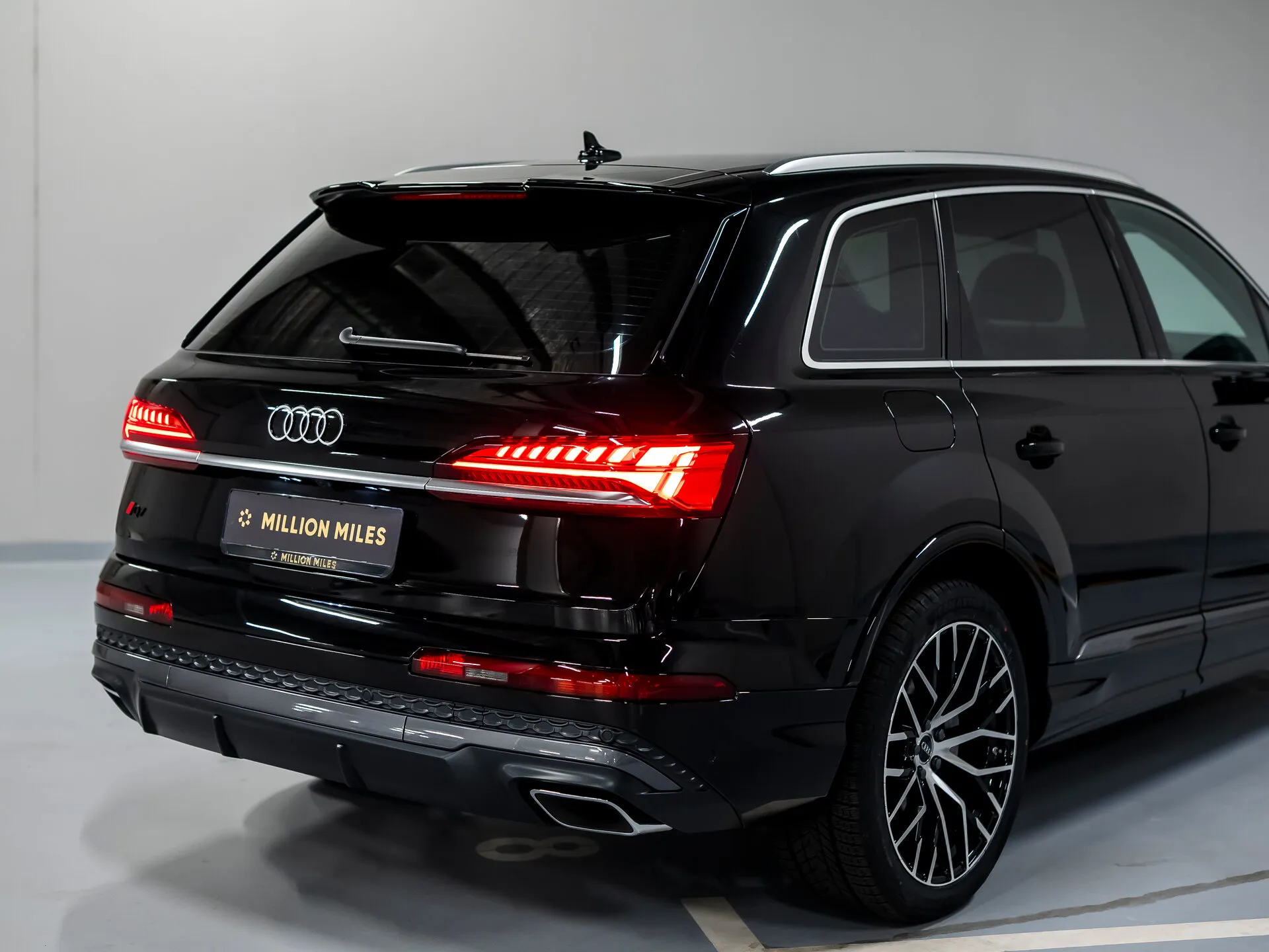 Audi Q7, Ii (4M) Рестайлинг 2 2025 фото 8