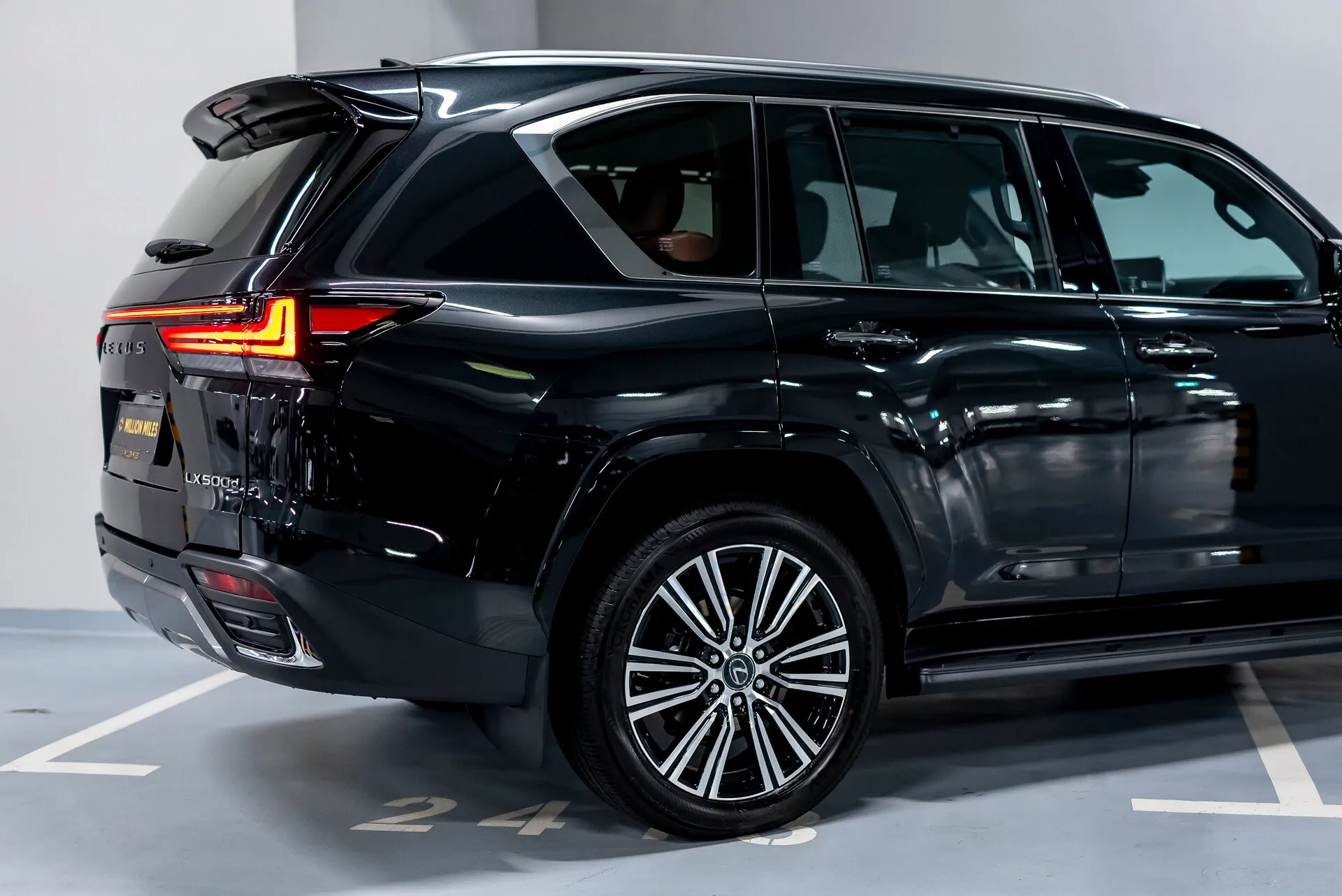 Lexus LX, Iv 2025 фото 2
